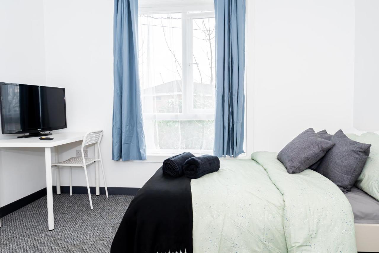 Shirley House 3: City-Center Self-Catering with Smart Check-In Southampton Exterior photo