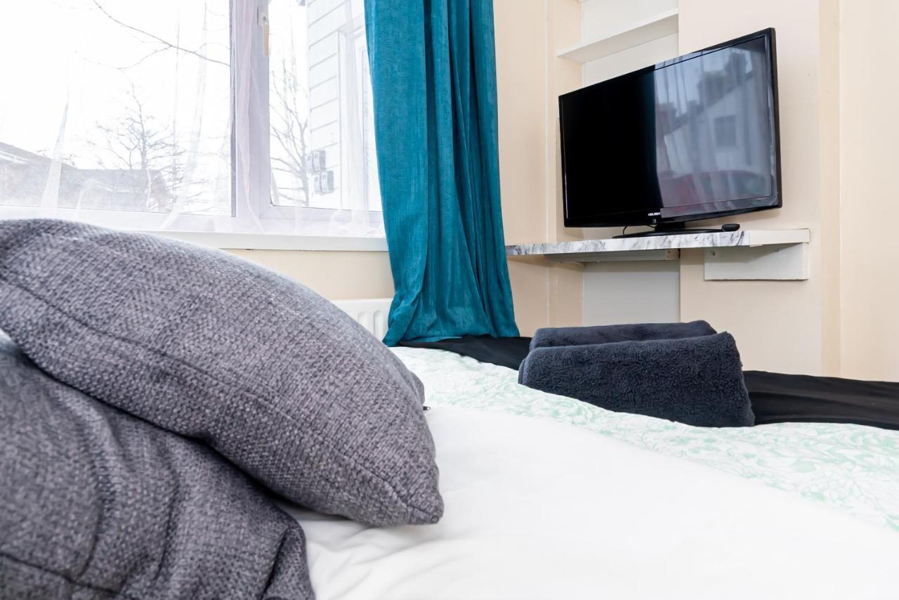 Shirley House 3: City-Center Self-Catering with Smart Check-In Southampton Exterior photo