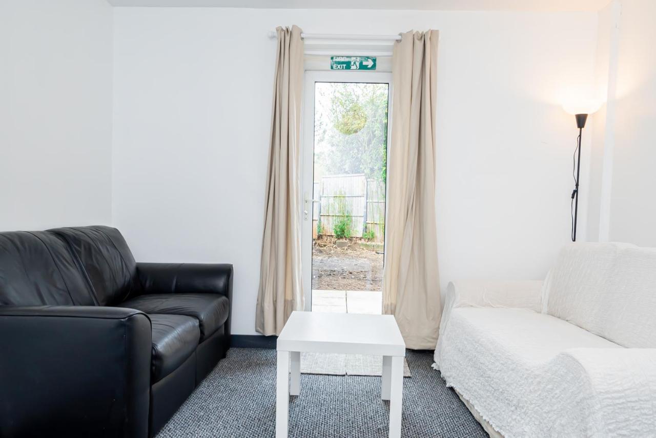 Shirley House 3: City-Center Self-Catering with Smart Check-In Southampton Exterior photo
